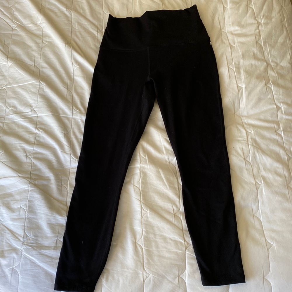 Black, Size Small, Cropped Leggings